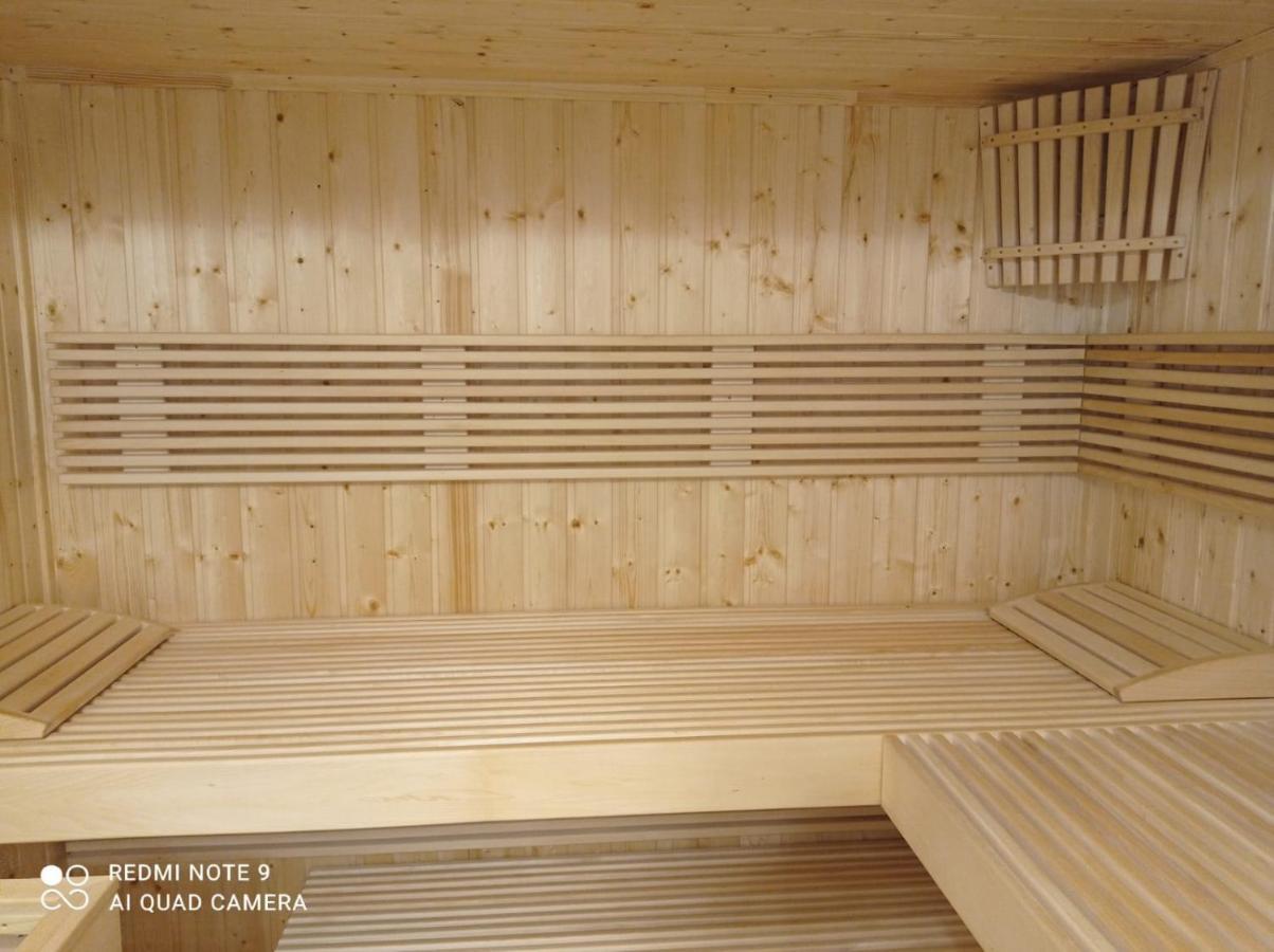Jmr Royal -Luxury Rooms & Private Sauna Constanţa Exterior foto