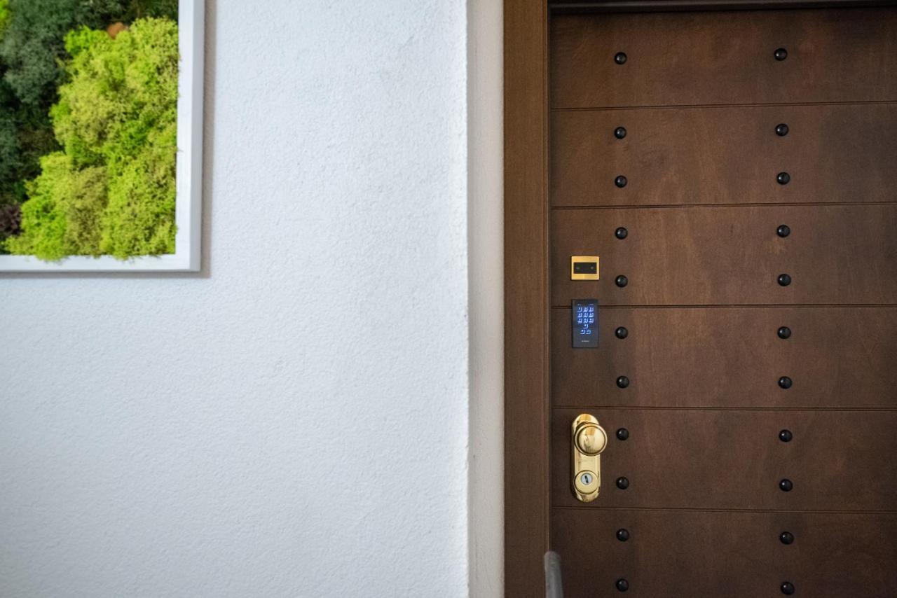 Jmr Royal -Luxury Rooms & Private Sauna Constanţa Exterior foto